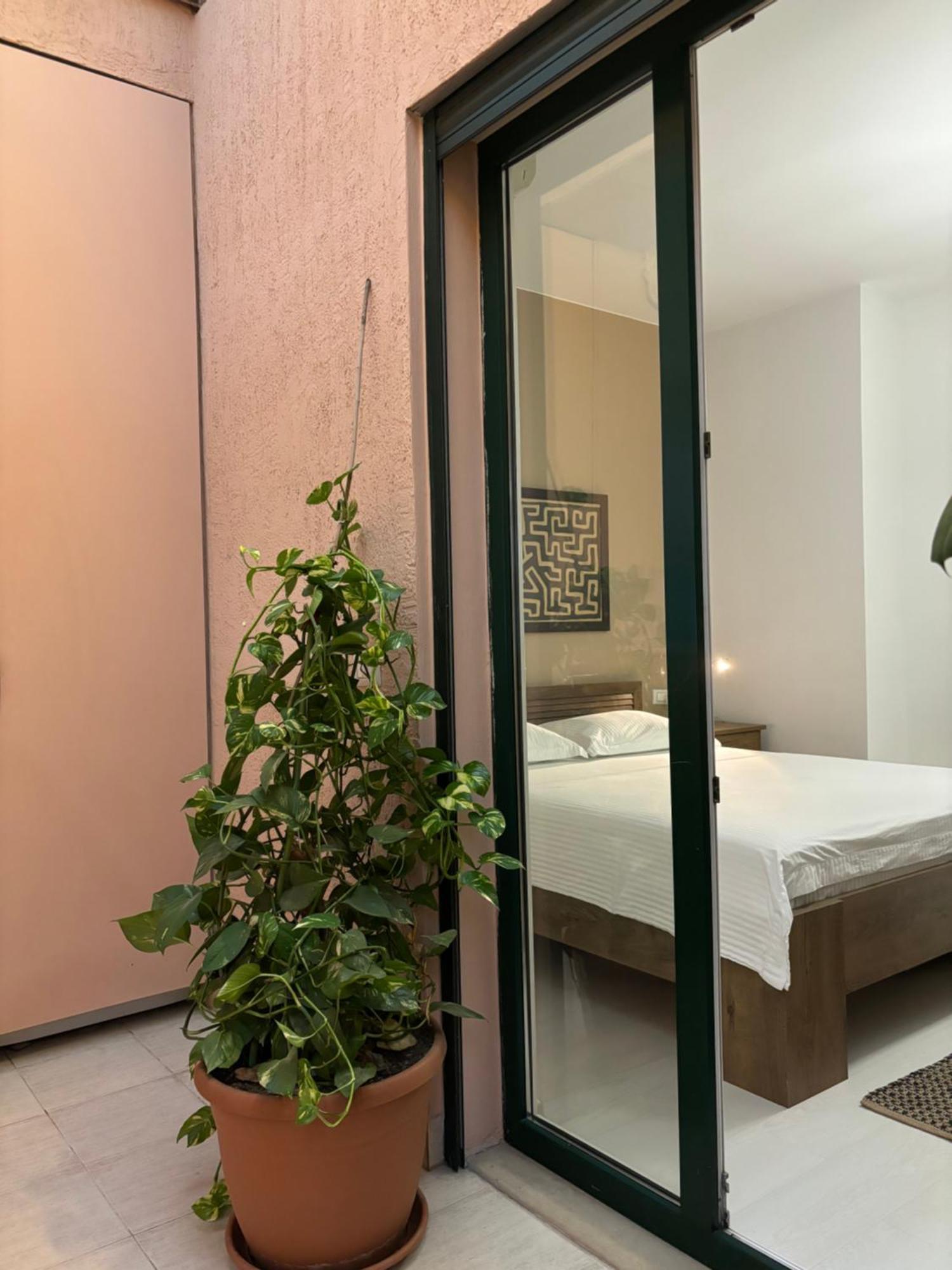 טיראנה Tam Serviced 2Bdr Apartment City Center No6 מראה חיצוני תמונה