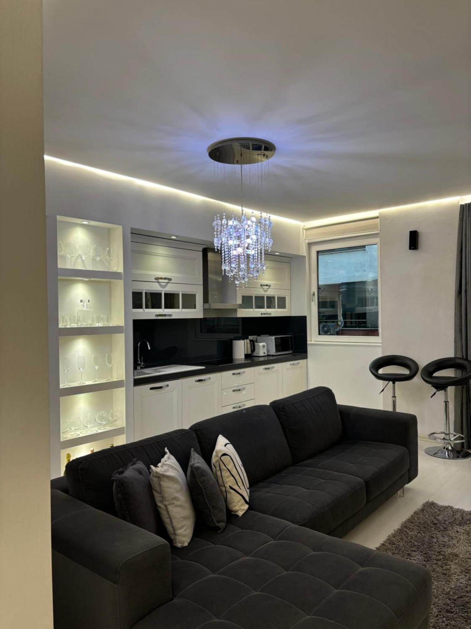 טיראנה Tam Serviced 2Bdr Apartment City Center No6 מראה חיצוני תמונה