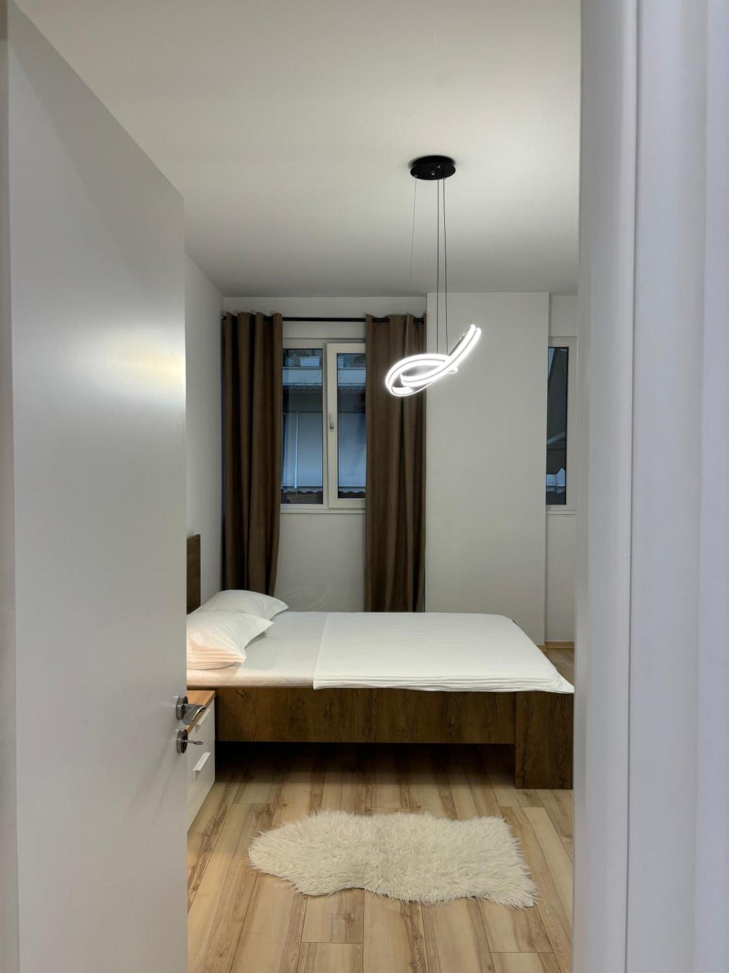 טיראנה Tam Serviced 2Bdr Apartment City Center No6 מראה חיצוני תמונה