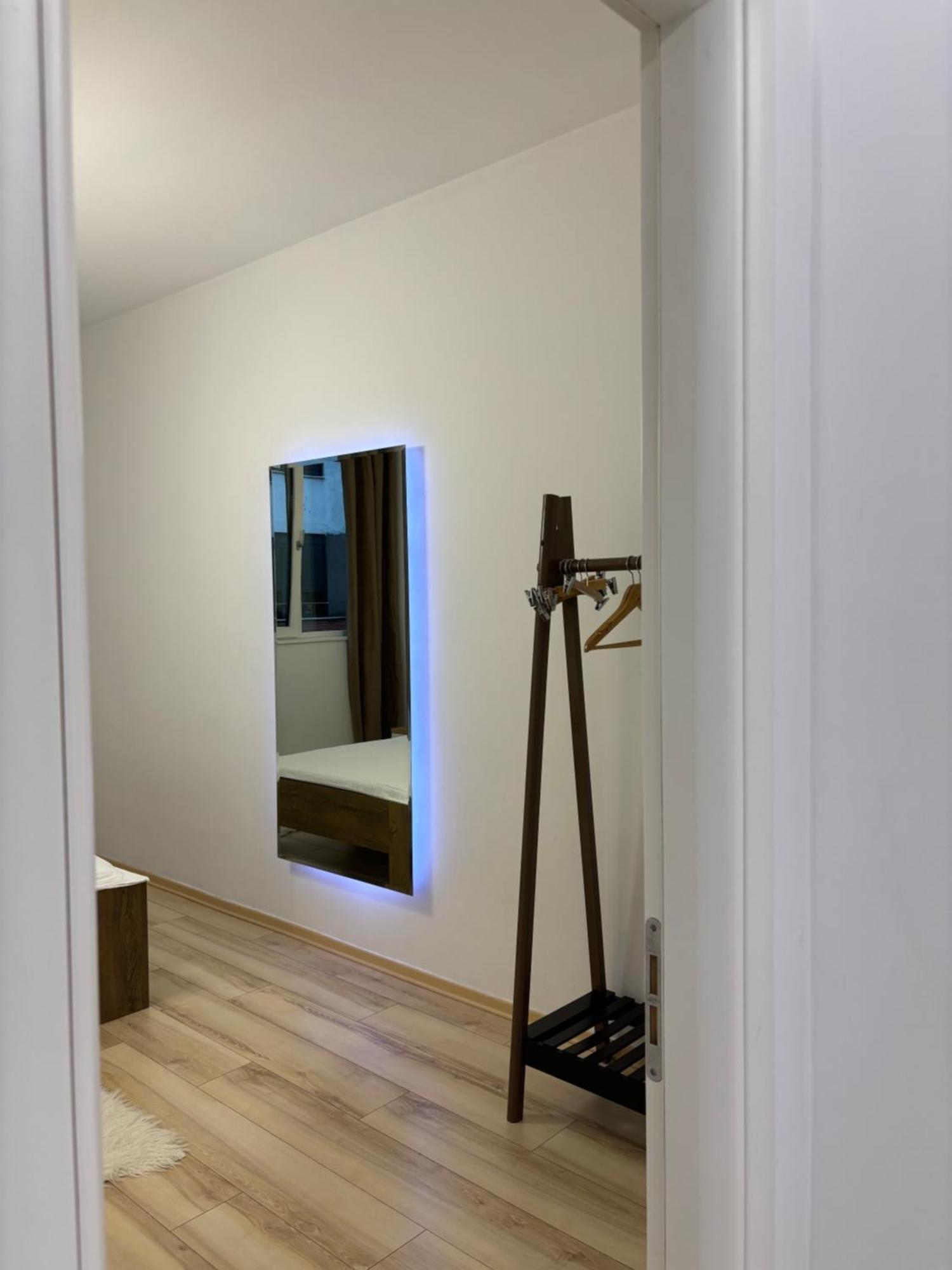 טיראנה Tam Serviced 2Bdr Apartment City Center No6 מראה חיצוני תמונה